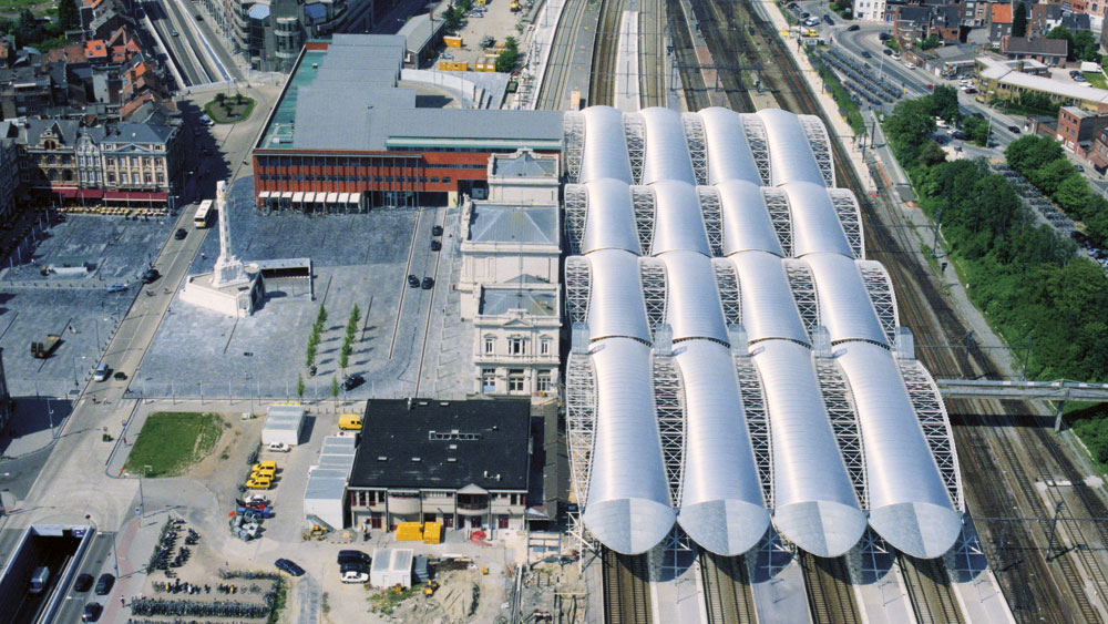 Leuven-Overkapping-perrons-01