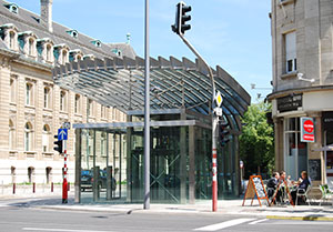 Entrée du Parking Heine, Luxembourg-Ville 