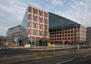 Parvis couvert - Ernst & Young Headquarters, Luxembourg